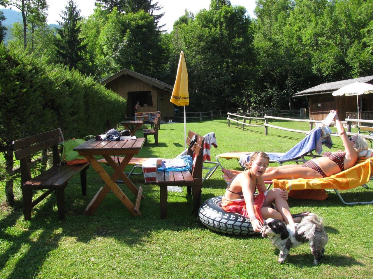 Ferienwohnungen Mitterer Weissensee Exterior photo
